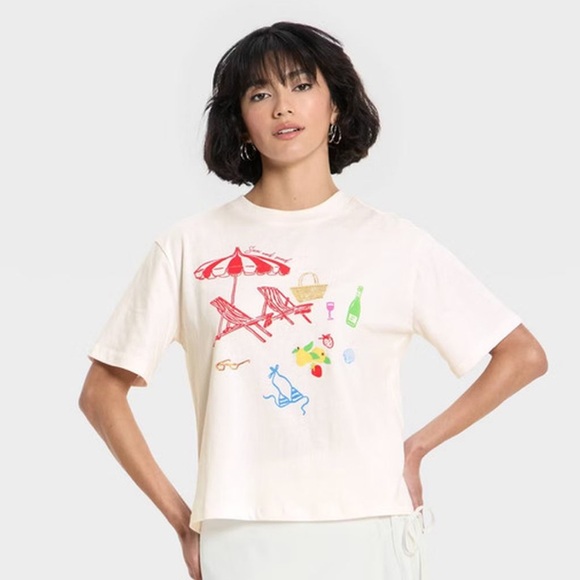 Future Collective Tops - Future Collective Women’s Relaxed Fit Short Sleeve Beach Graphic Shirt Large NWT